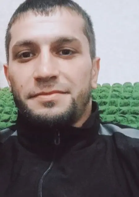 Эльбрус из Краскова, мне 24, познакомлюсь для общения