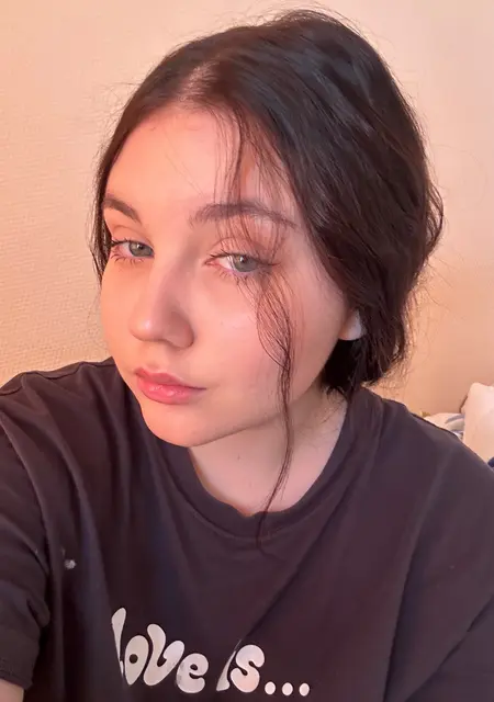 Я Лера, 19, из Одинцова, ищу знакомство для общения