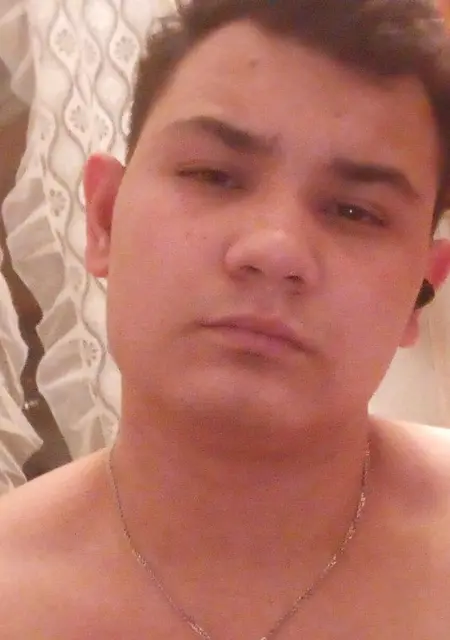 Gazo из Черногорска, мне 21, познакомлюсь для вирта