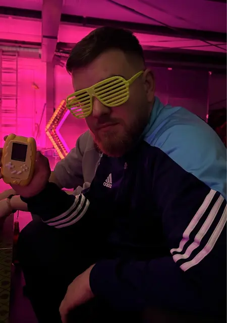 Владимир из Иркутска, ищу на сайте открытые отношения