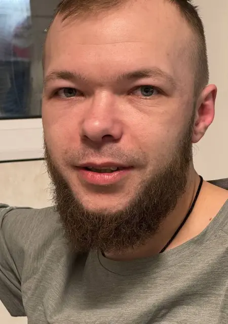 Кирилл из Твери, мне 28, познакомлюсь для открытые отношения