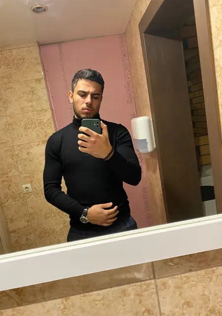 Tigran из Липецка, мне 21, познакомлюсь для вирта