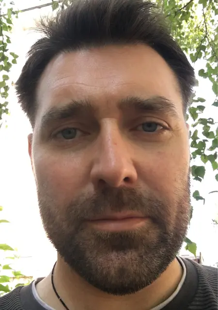 Константин из Новотроицка, ищу на сайте открытые отношения