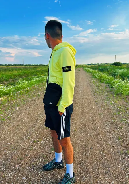 Я Никита, 19, знакомлюсь без обязательств в Великом Новгороде