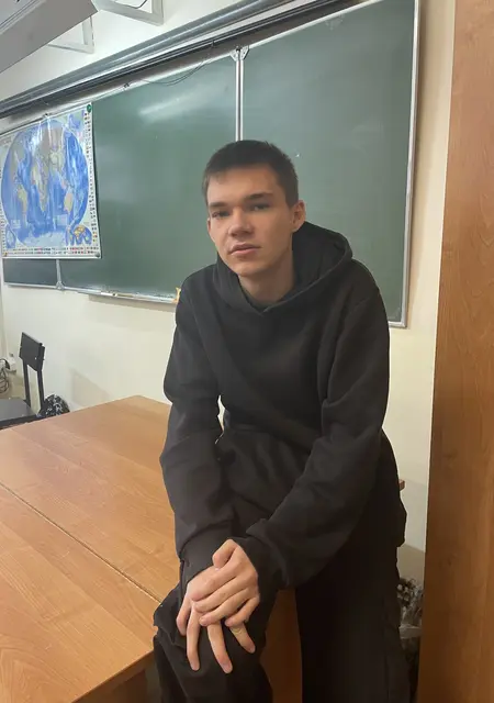 Я Трипл, 19, из Томска, ищу знакомства на одну ночь