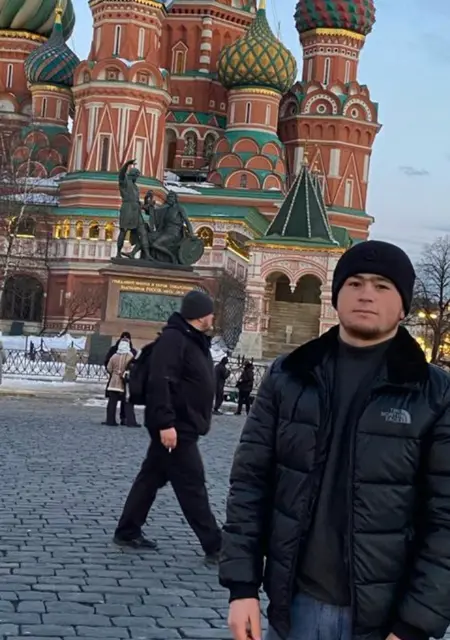 Я Икболбек, 22, знакомлюсь без обязательств в Озинки