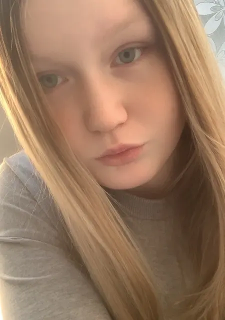 Полина из Санкт-Петербурга, мне 18, познакомлюсь для вирта