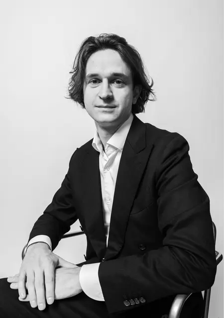 Я Alexandr, 34, из Самары, ищу знакомство для приятного времяпровождения