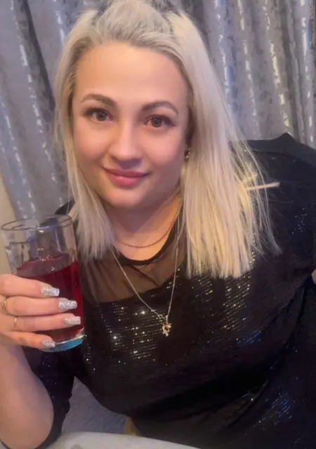 Я Алина, 41, из Новокузнецка, ищу знакомство для совместных путешествий