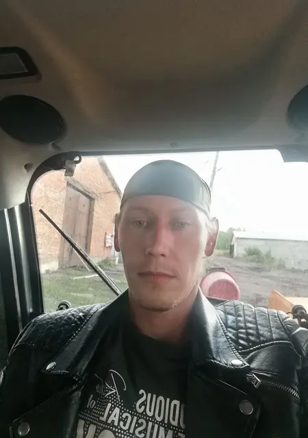 Denis из Бугульмы, ищу на сайте знакомства на одну ночь