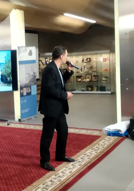 Alex из Москвы, мне 40, познакомлюсь без обязательств