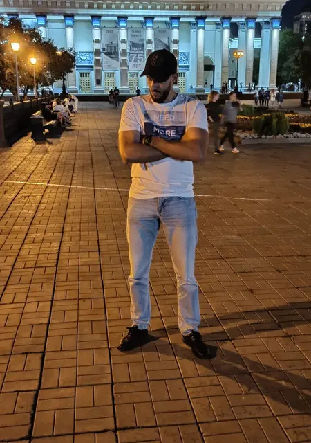 Джентельмен из Горно-Алтайска, мне 29, познакомлюсь для совместных путешествий