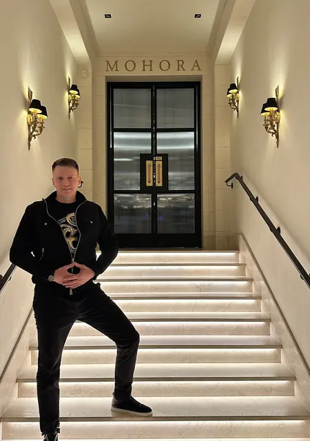 Я Алекс, 29, из Москвы, ищу знакомство для дружбы