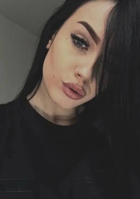 Ксения из Краснодара, ищу на сайте вирта