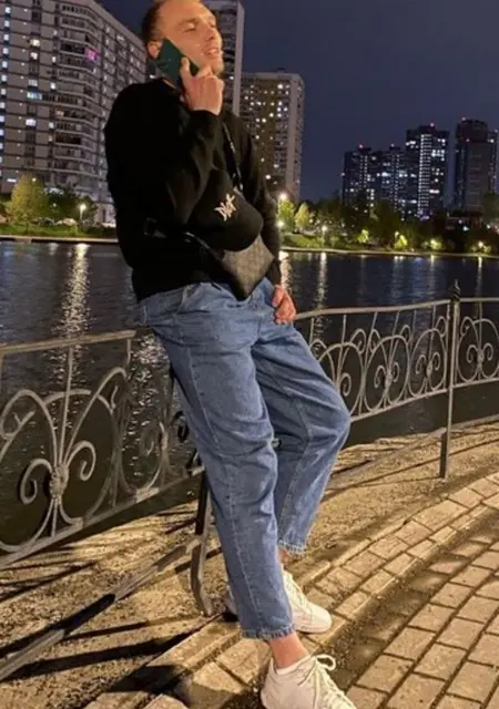 Я Влад, 29, из Санкт-Петербурга, ищу знакомство для вирта