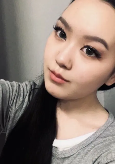Я Арина, 22, знакомлюсь на одну ночь в Хабаровске