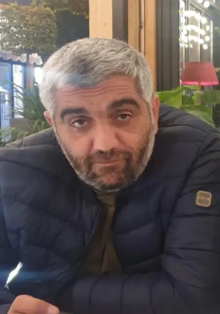 Артак из Екатеринбурга, мне 48, познакомлюсь для постоянных отношений