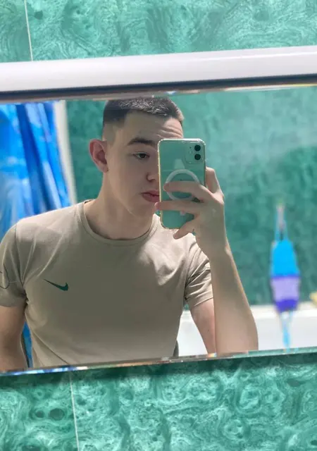 Ленар из Перми, ищу на сайте знакомства без обязательств