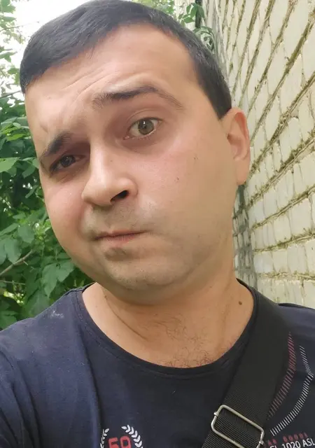 Сурен из Волгограда, ищу на сайте знакомства на одну ночь