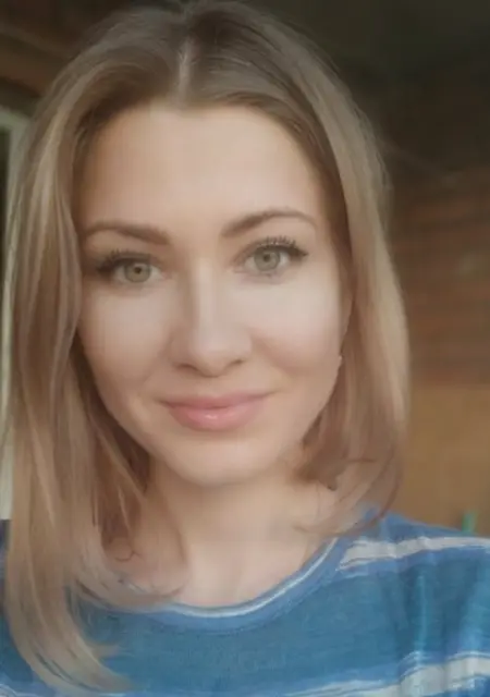 Я Ира, 28, знакомлюсь на одну ночь в Москве