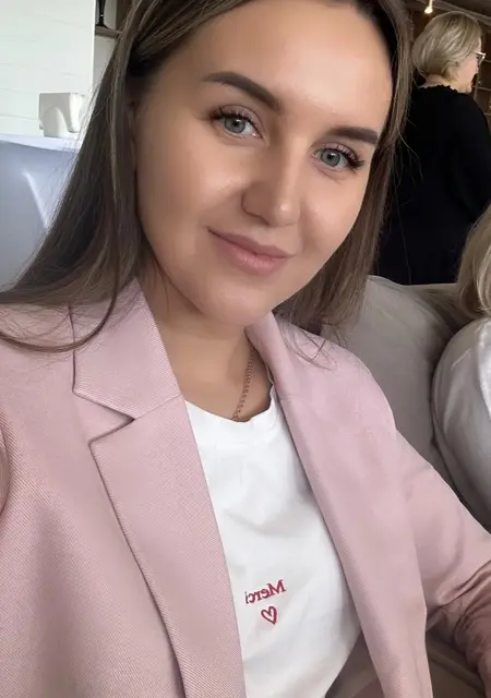 Юлия из Мурома, ищу на сайте приятное времяпровождение