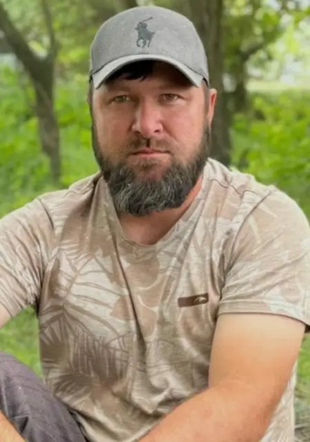 Я Рустам, 38, знакомлюсь для постоянных отношений в Кизляре