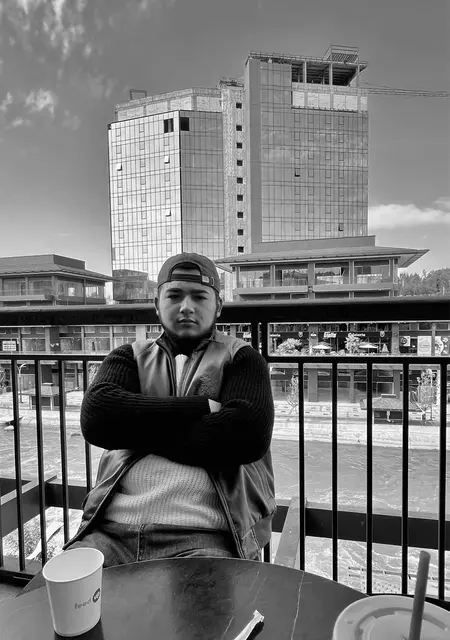 Azim из Валдая, ищу на сайте постоянные отношения