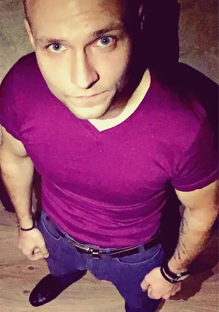 Евгений из Островцев, ищу на сайте знакомства без обязательств