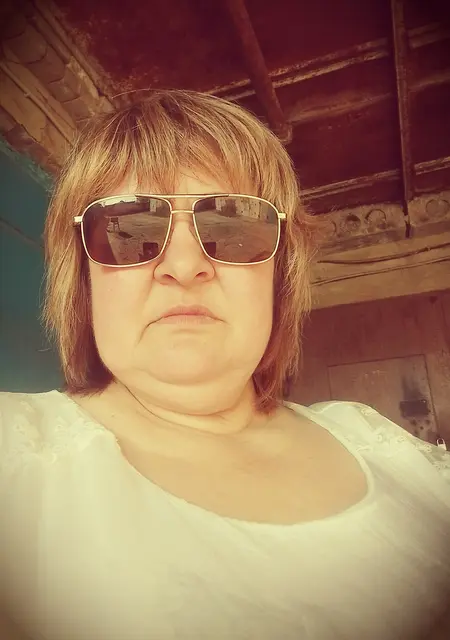 Я Мэри, 49, из Москвы, ищу знакомства без обязательств