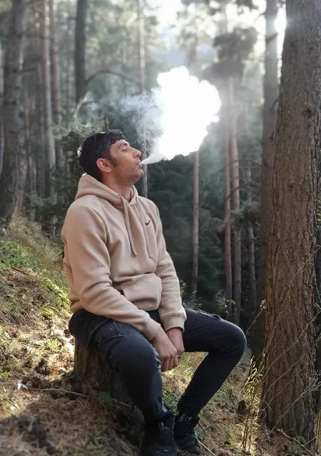 Максим из Новокузнецка, мне 39, познакомлюсь для постоянных отношений