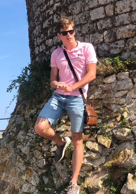 Вадим из Перми, ищу на сайте знакомства на одну ночь