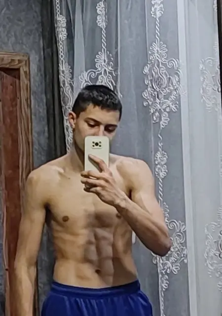 Я Агахан, 20, из Лесозаводска, ищу знакомства на одну ночь