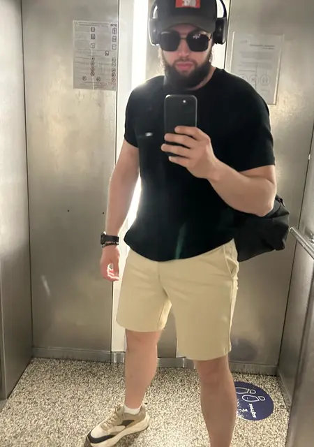 Семен из Первоуральска, ищу на сайте общение