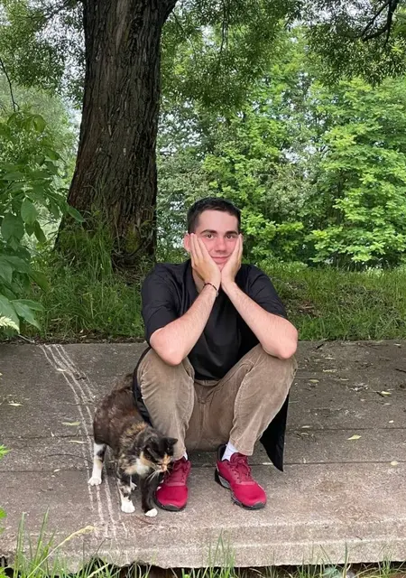 Влалимир из Москвы, мне 21, познакомлюсь на одну ночь