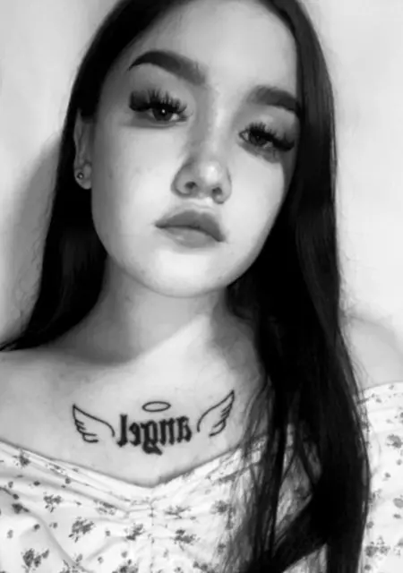 Я Софья, 20, знакомлюсь для открытые отношения в Екатеринбурге