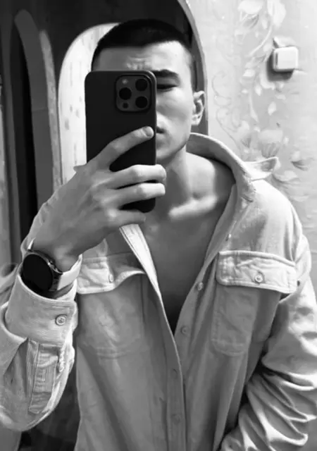 Кирилл из Новосибирска, мне 19, познакомлюсь на одну ночь