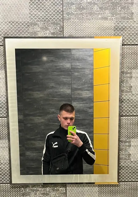 Я Рома, 20, знакомлюсь без обязательств в Тихорецке