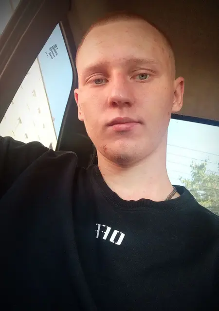 Я Alex, 22, знакомлюсь на одну ночь в Невьянске