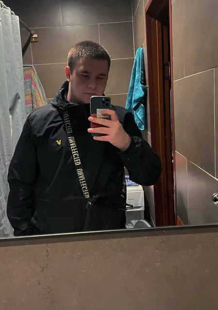 Александр из Москвы, ищу на сайте вирта