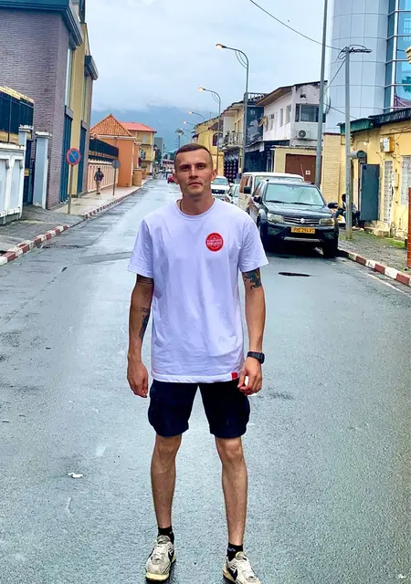 Я Слава, 31, знакомлюсь без обязательств в Мурманске