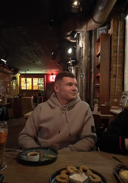 Я Алексей, 25, из Магадана, ищу знакомство для вирта