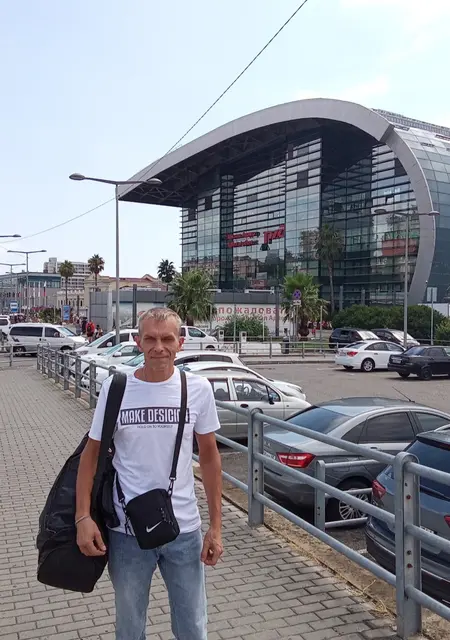 Алексей из Анапы, мне 45, познакомлюсь для открытые отношения