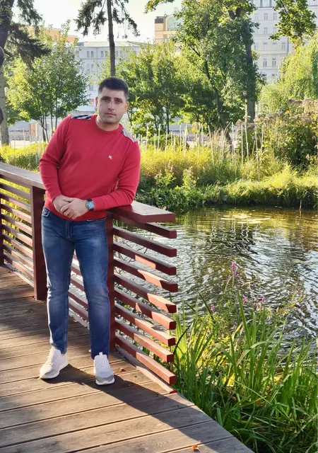 Я Ярослав, 35, из Оренбурга, ищу знакомство для открытые отношения