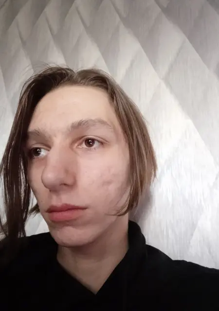 Иван из Сертолова, мне 19, познакомлюсь для постоянных отношений