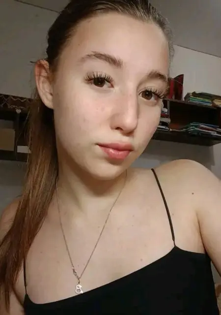 Я Наташа, 26, из Москвы, ищу знакомство для приятного времяпровождения