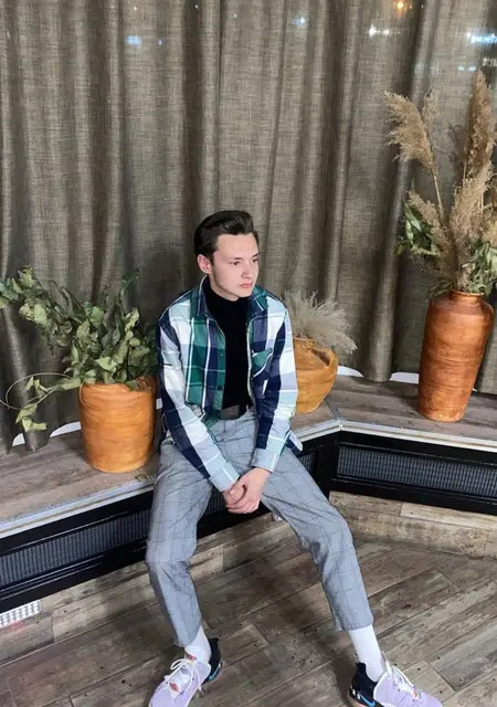 Я Савелий, 21, знакомлюсь без обязательств в Оренбурге