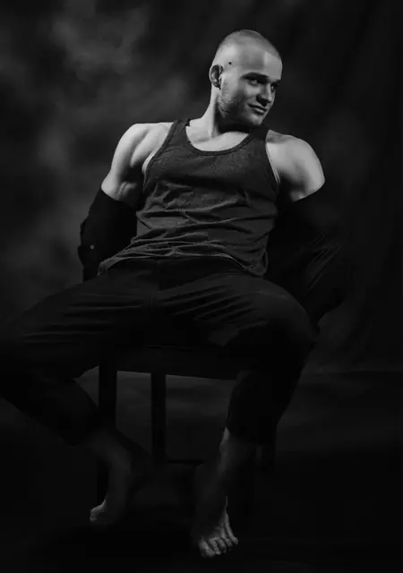 Я Vladislav, 21, знакомлюсь без обязательств в Кинели