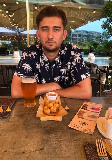 Я Игорь, 26, из Домодедова, ищу знакомства без обязательств