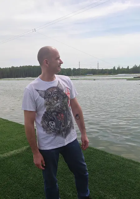 Роман из Красногорска, ищу на сайте знакомства на одну ночь