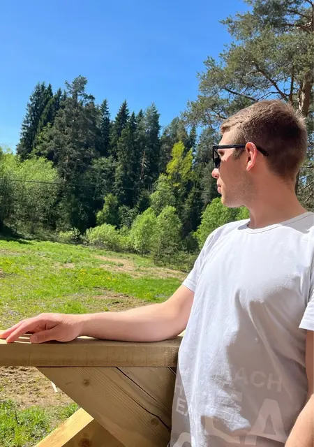 Максим из Санкт-Петербурга, ищу на сайте знакомства на одну ночь